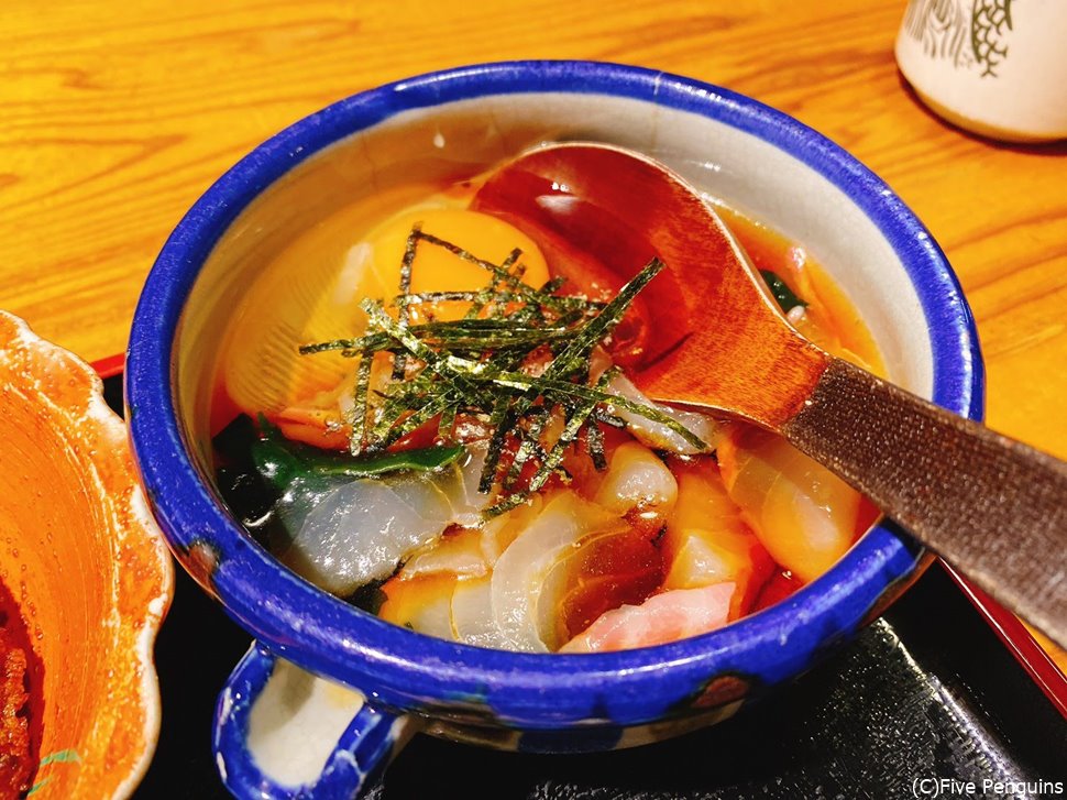 これをかき混ぜてご飯と一緒にいただきます。