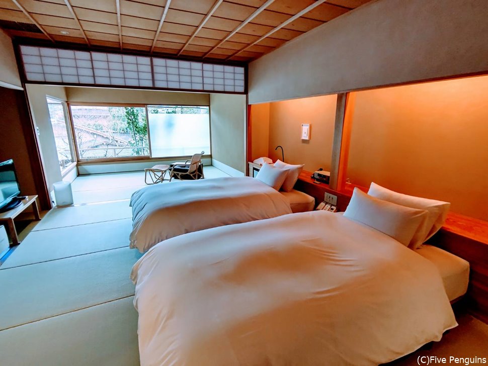 撫子の部屋の18畳もある寝室