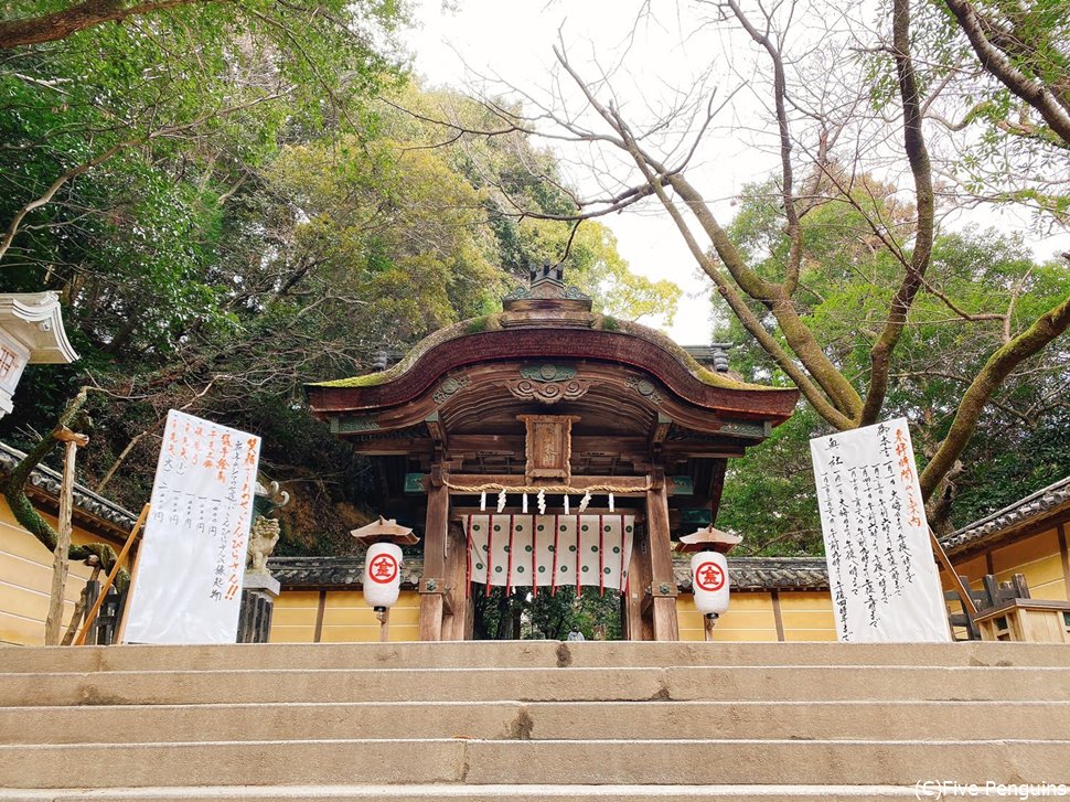 785段の階段の終着点に金比羅宮が