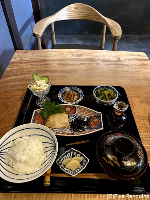 この滋味深い朝食だけでも宿泊の価値あり