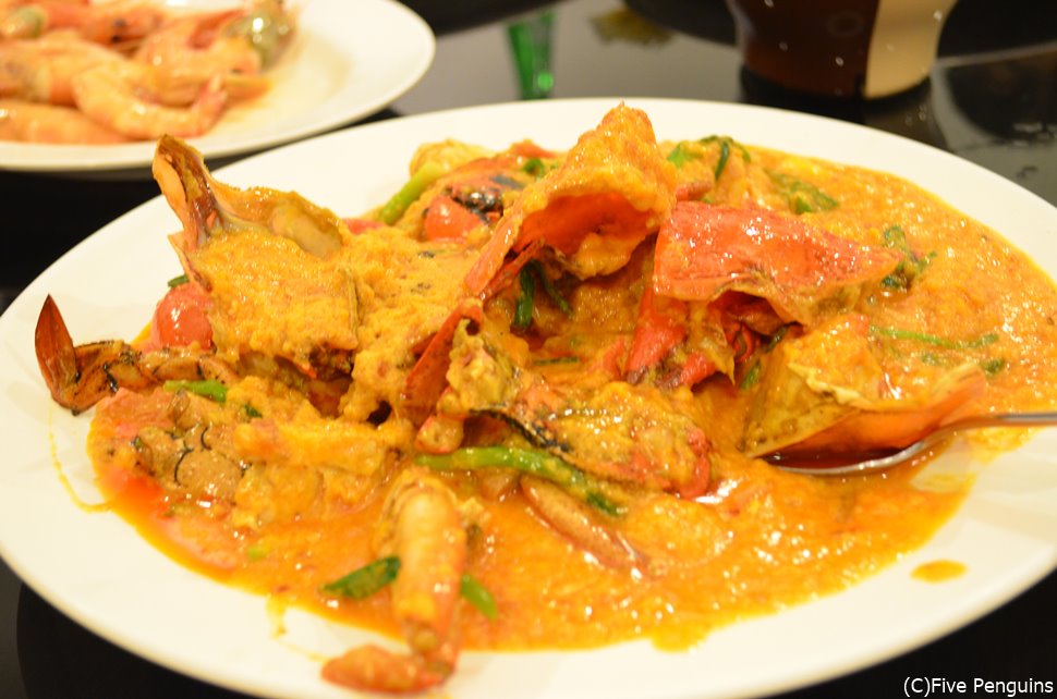 タイ人も大好き!蟹とカレーの風味がたまらないプーパッポンカリー