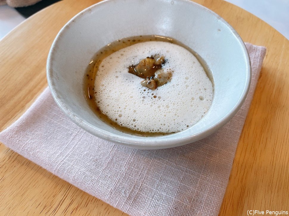 アサリとワカメのフラン。これは是非ともまた食べたい