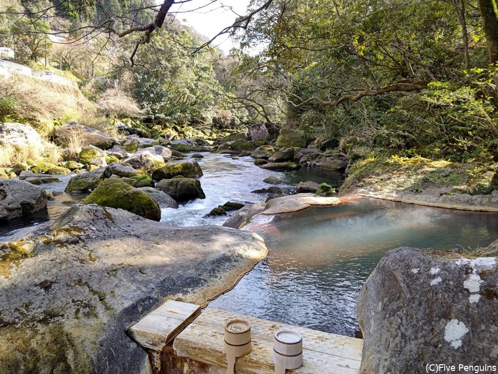 妙見石原荘の露天風呂