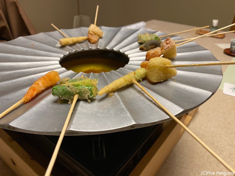 名物ぽんぽん鍋は楽しい趣向
