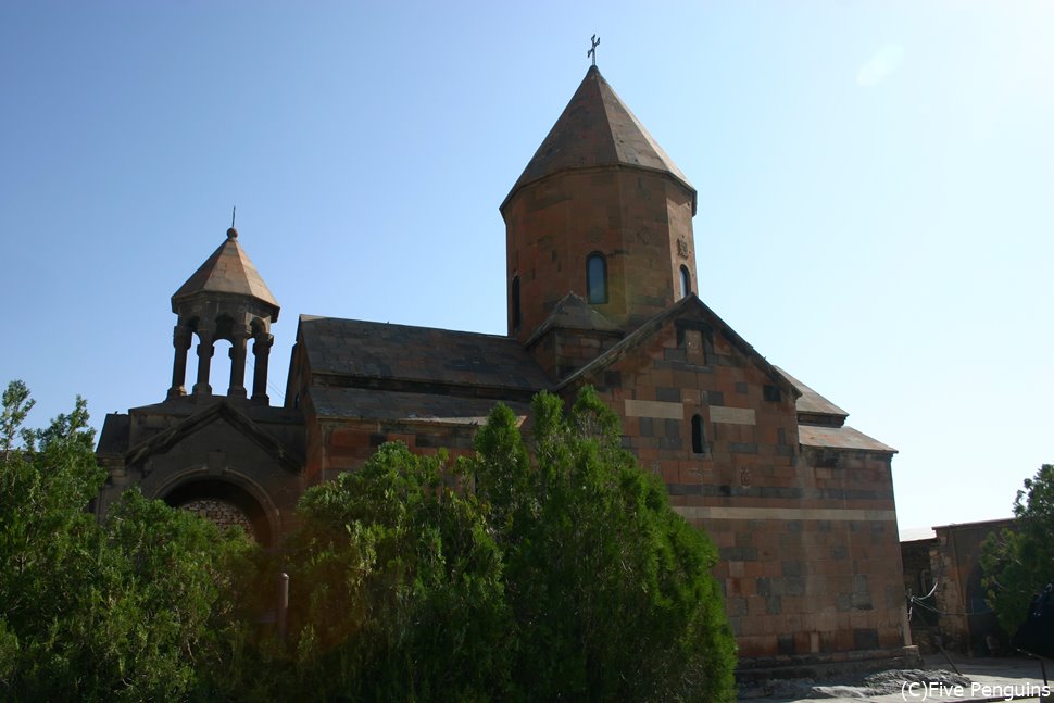 ホルヴィラップ修道院　その先はすぐトルコ領になる