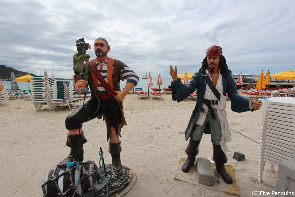 セントマーチンは「カリブの海賊」の舞台でもあります。