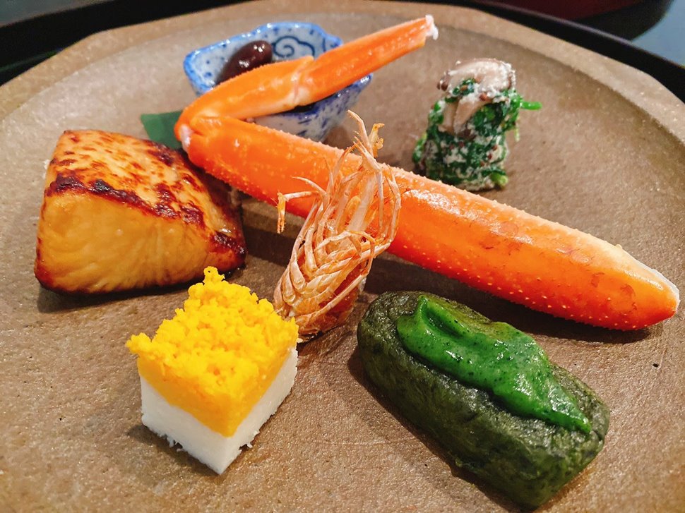 京懐石 八泉 日本料理 本山 名古屋 ミシュラン2ツ星の名店の気さくな大将 京懐石 八泉 日本料理 本山 名古屋 ミシュラン2ツ星の名店の気さくな大将